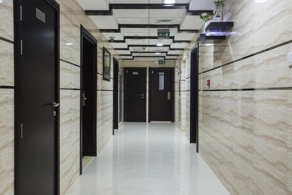 Traveller Partition Room In Al Barsha 1 Near Metro Dubai Exterior photo